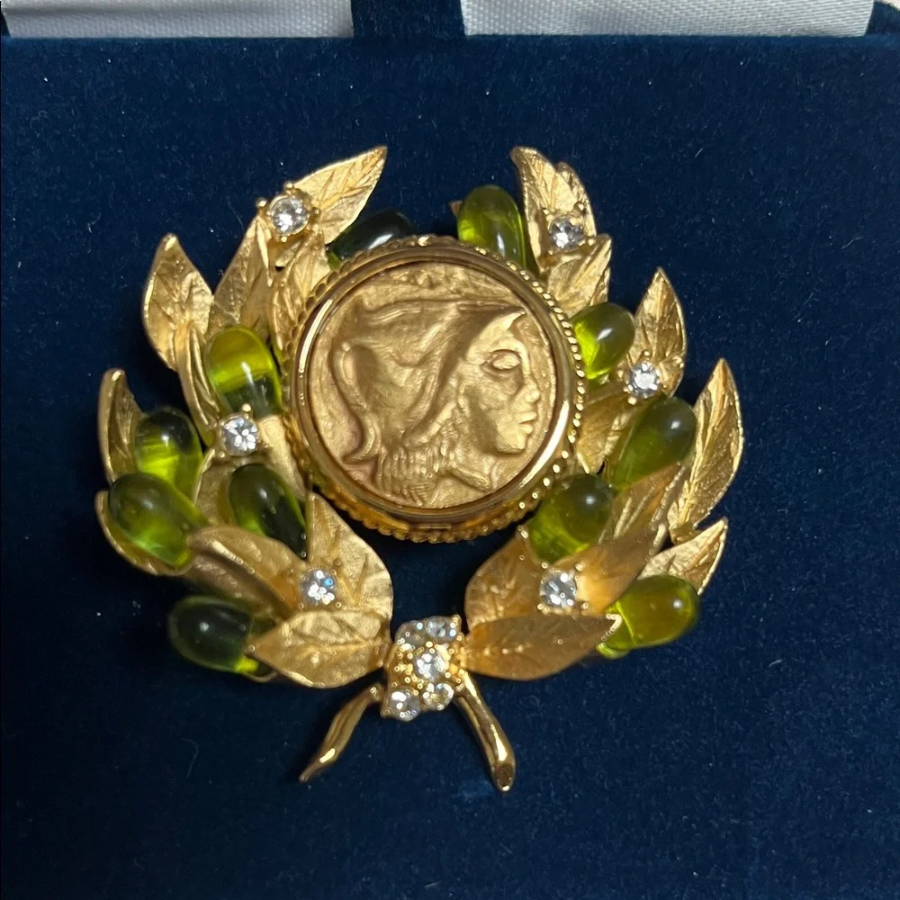 Camrose &Kross JBK Gold Greek Coin of Greece Brooch - Picture 3 of 7